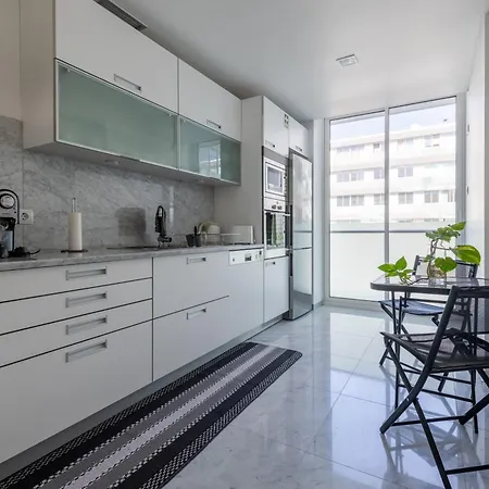 Plaza Funchal (Madeira)