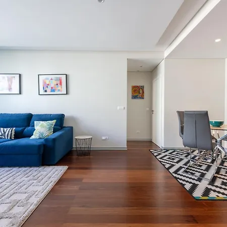Apartment Plaza