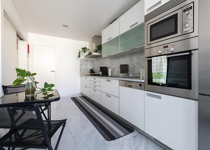 Plaza Funchal (Madeira)